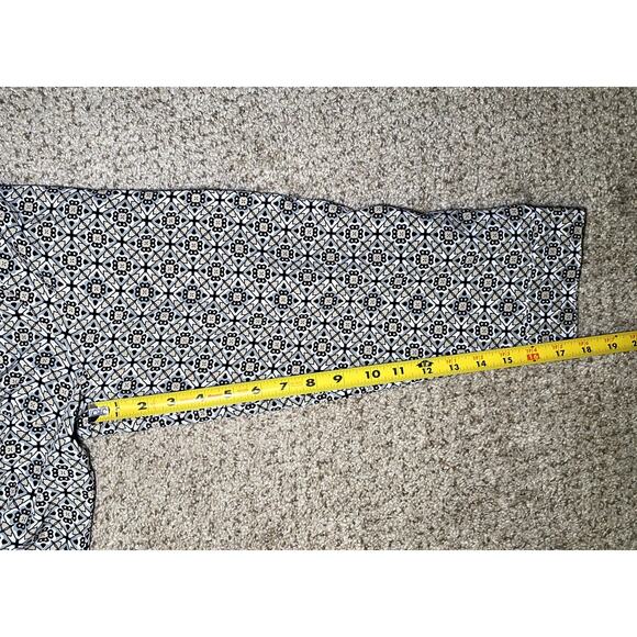 Notations - Women's 3X Button-Up Geometric Print Blouse - Picture 9 of 14
